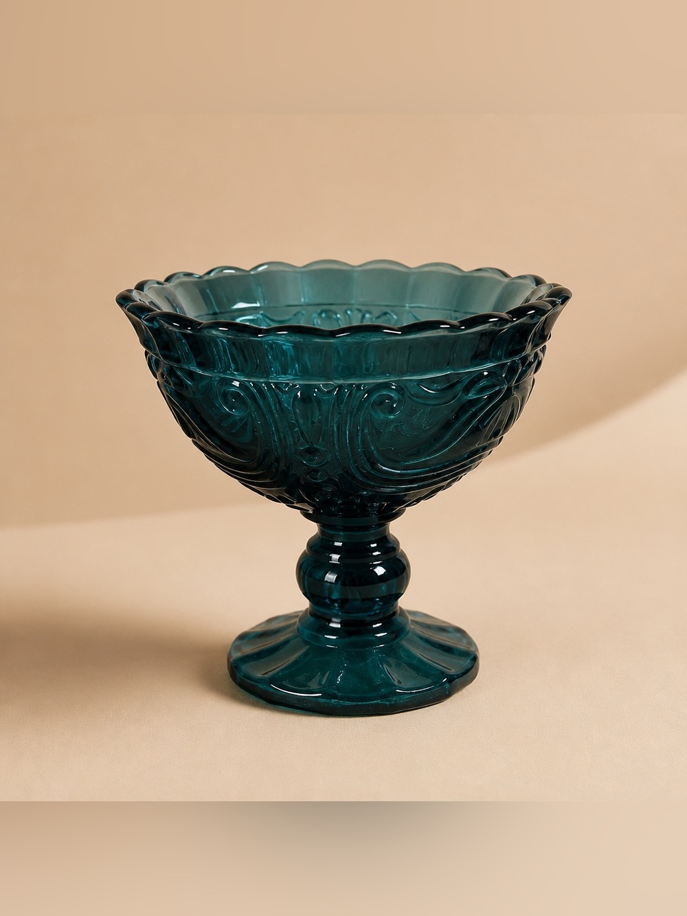 L.E. Smith blue glass pedestal bowl with scalloped rim and embossed design